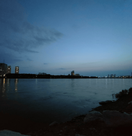 【散文随笔】陈秋旋：与江为邻